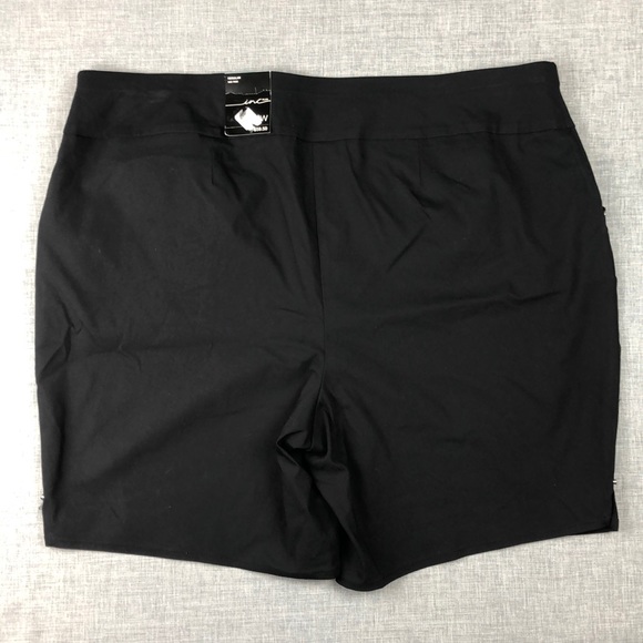 24W INC Black Stretch Bermuda Shorts Plus Size - Picture 4 of 5